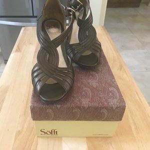 Bronze 2" heels